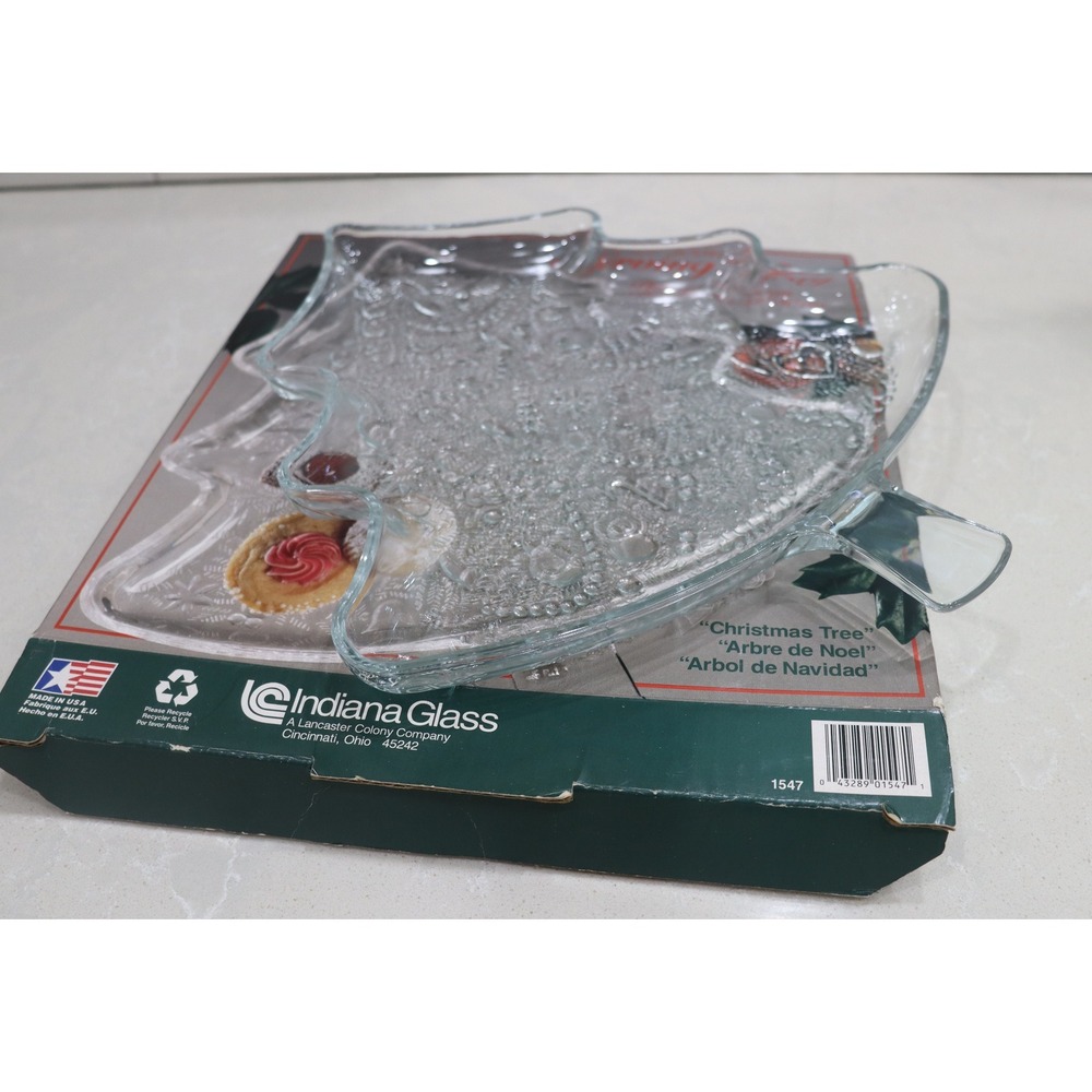 Indiana Glass Christmas Tree Serving Tray Clear Embossed 12 Inch Platter 1547